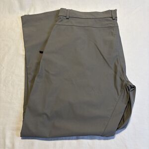 Travis Mathew Mens Golf Pants 38 Gray Performance Stretch MCQ184